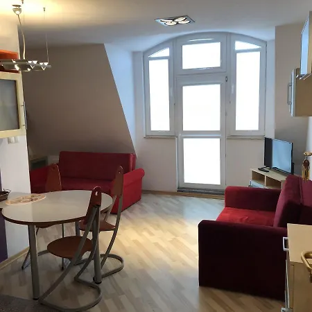 Apartamenty Portowe Stolpmünde Exterior foto